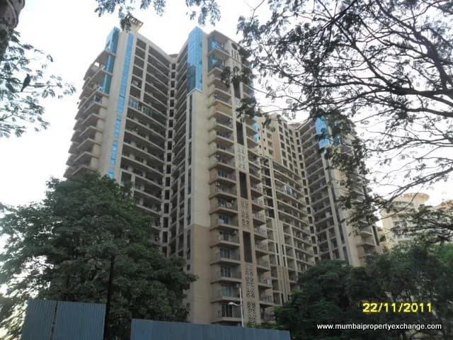 Lantana, Powai