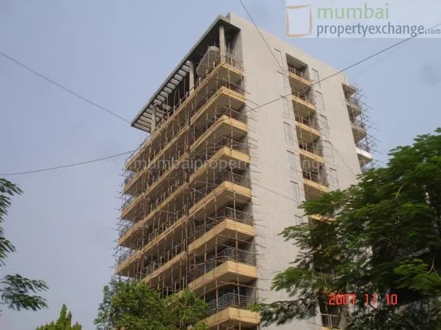 Silver Solitaire, Ghatkopar East