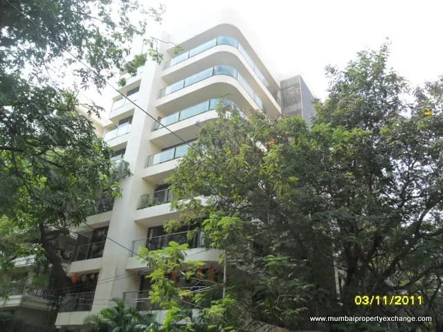 Devendra Raj, Juhu