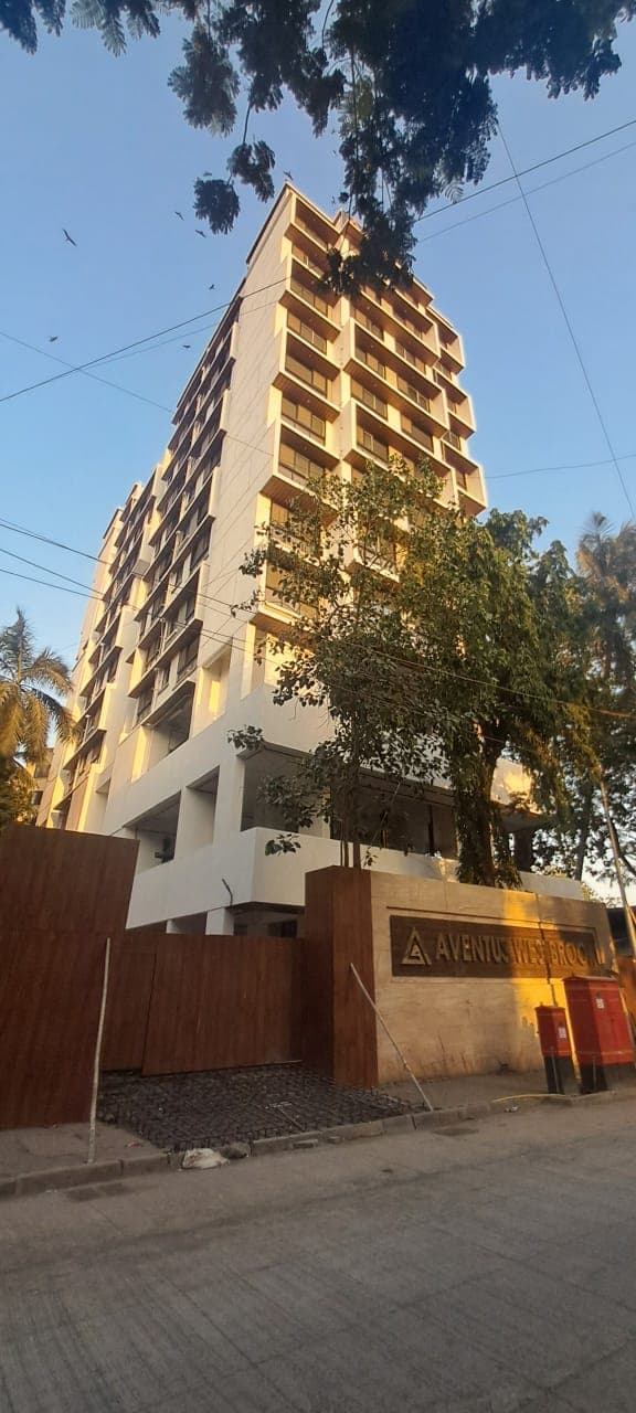 Aventus Westbrook, Andheri East
