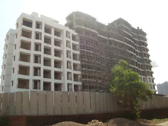Chamunda Classic, Dahisar East
