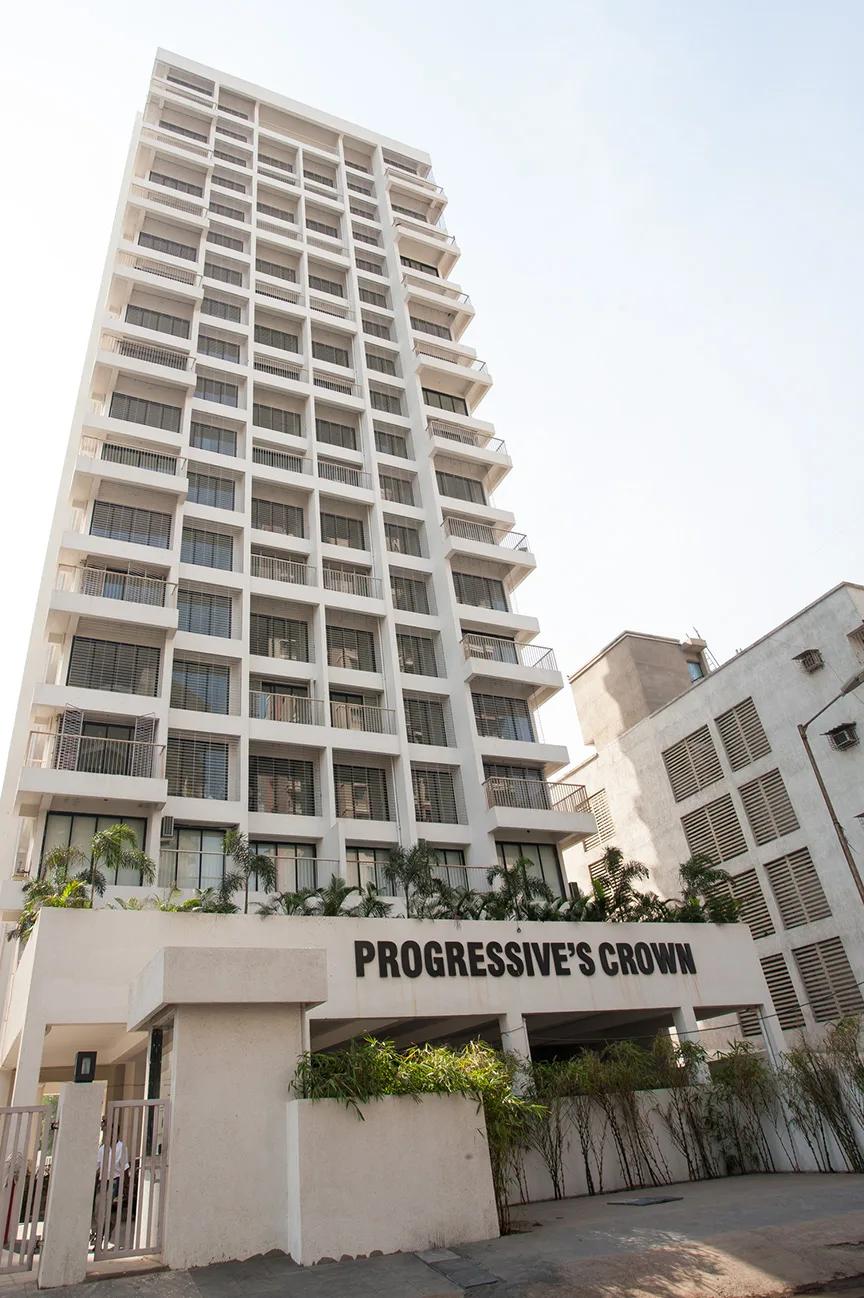 Progressive Crown, Koparkhairne