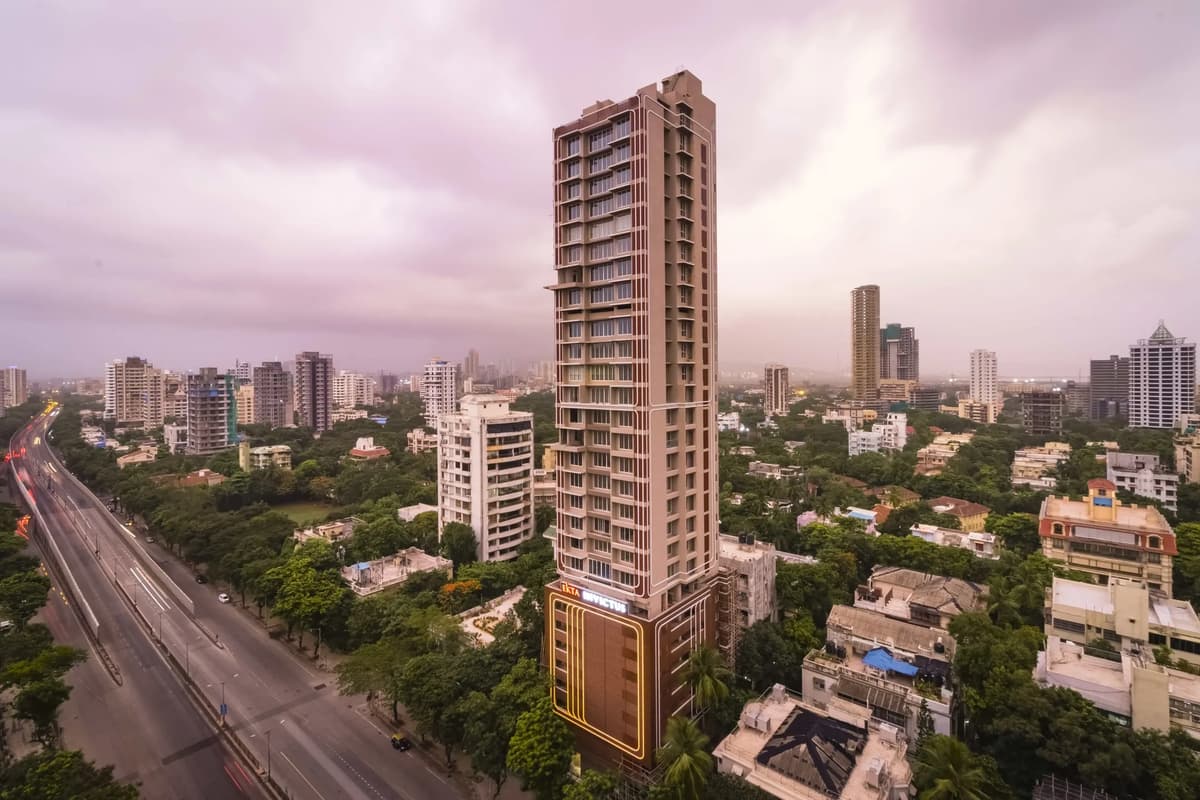 Ekta Invictus , Dadar East