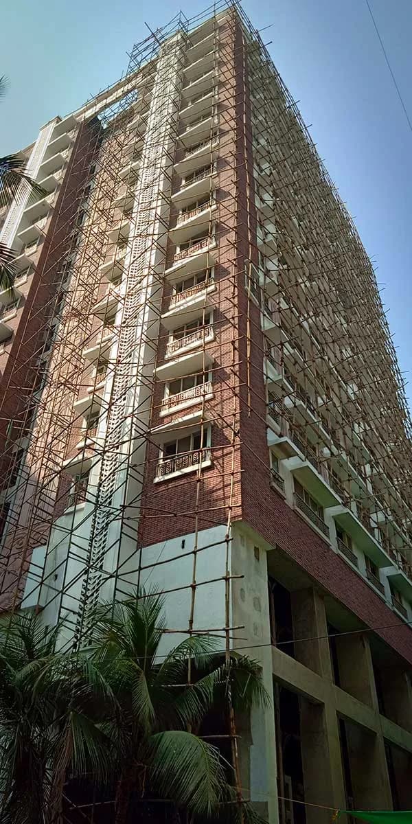 11 West, Juhu