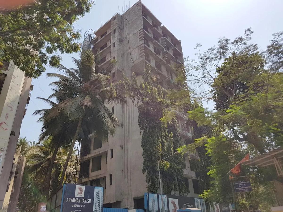 Aryaman Tanish, Andheri West