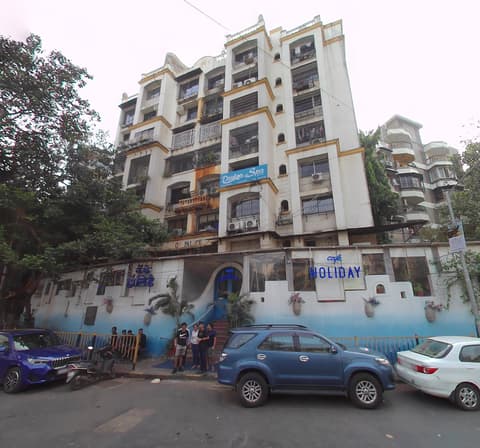 Om Palace