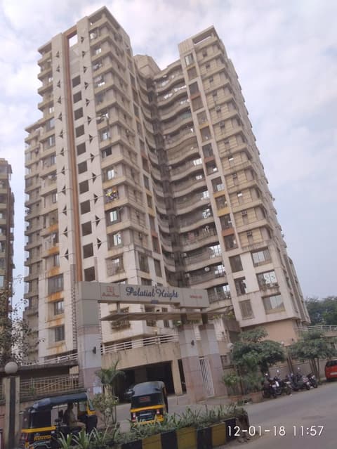 Palatial Heights