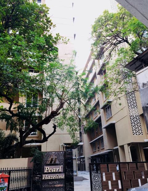 Pearl Hazeline Apartments