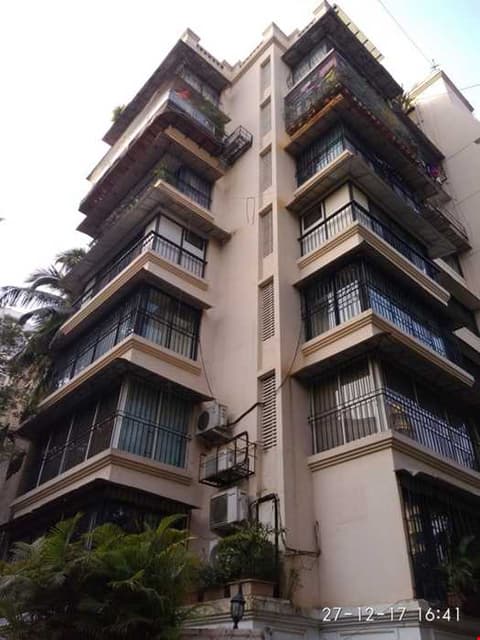 Sunrise Apartments