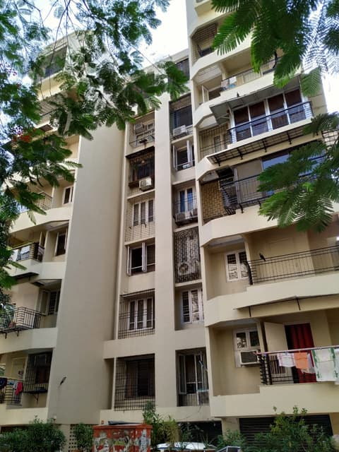 Jupiter Apartment