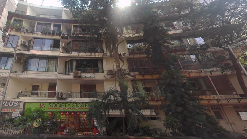 Palmera House in Altamount Road - Photo 1