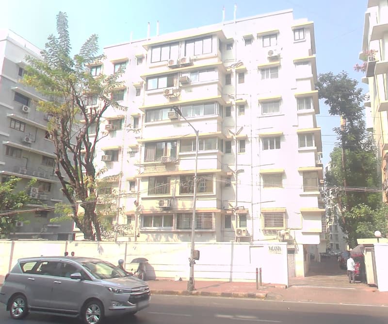 Nalanda in Peddar Road - Photo 2