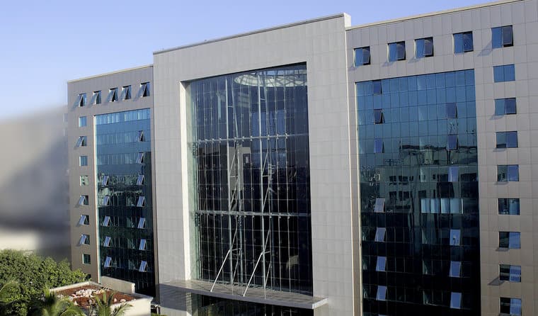 215 Atrium for rent
