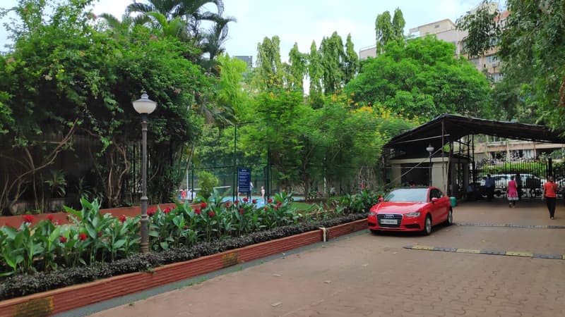 Green Acres in Andheri West - Photo 2