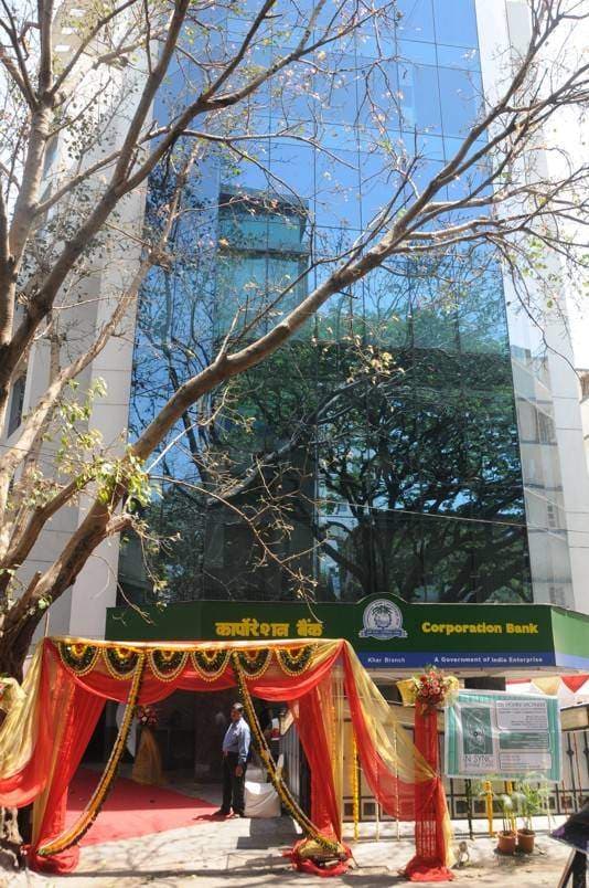 Vinayak Chambers in Khar West - Photo 1