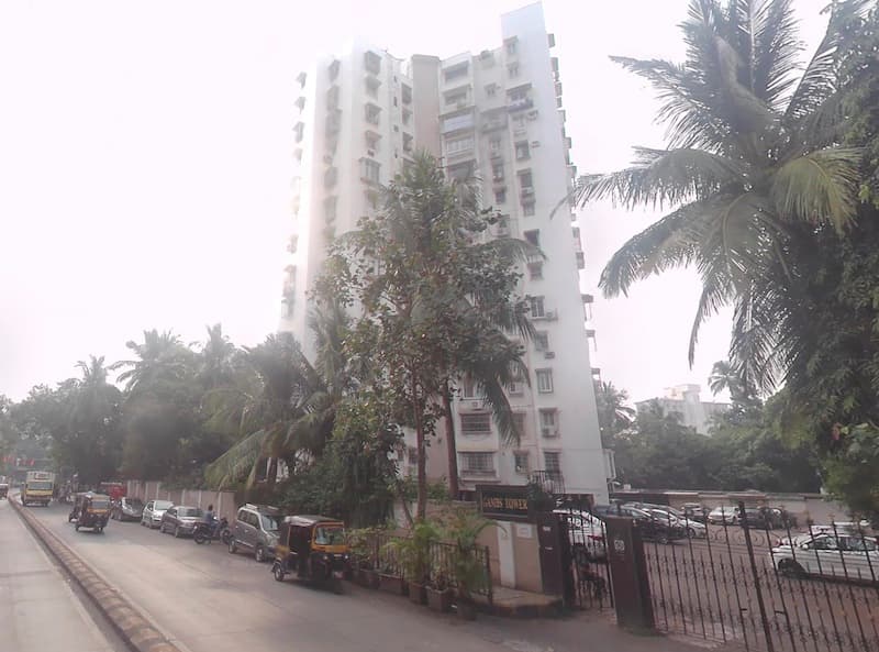 2 BHK Gambs Towers for Rent in Andheri West