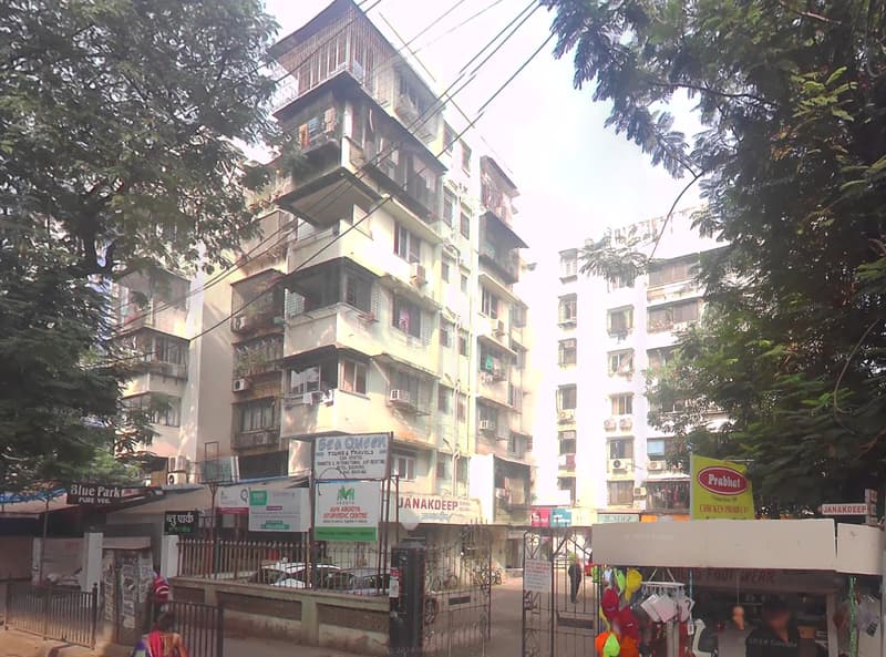 Janakdeep Apartment in Andheri West - Photo 2