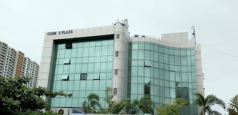 Cosmos Plaza in Andheri West - Photo 2