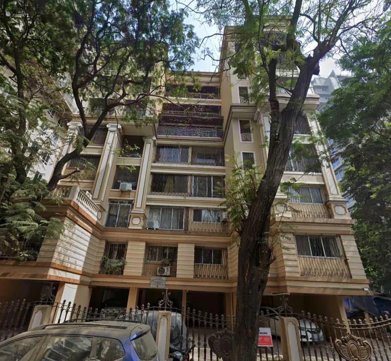 2 BHK Seeta Geeta for Rent in Bandra West