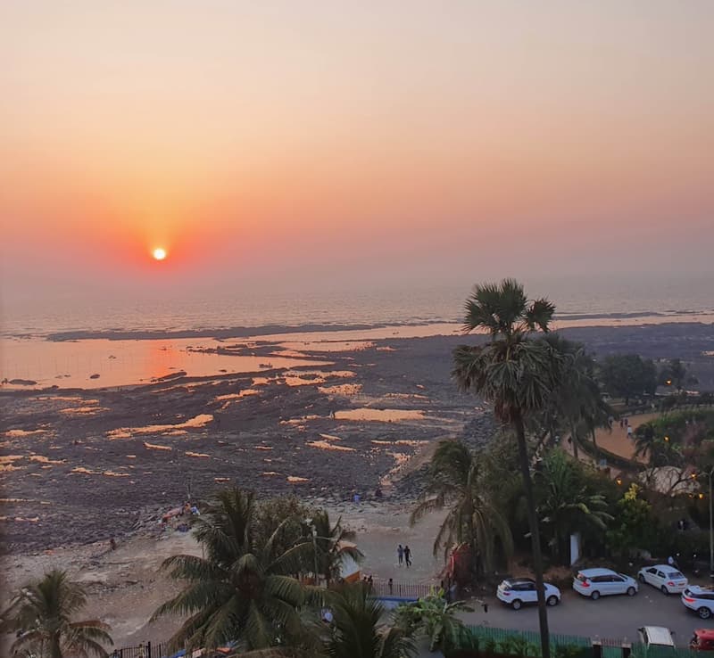2 Dhaval Ganga for Rent in Bandra West