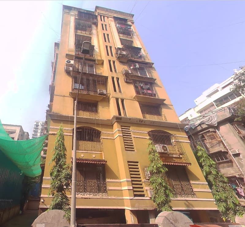 Dhanush Kutti in Khar West - Photo 2