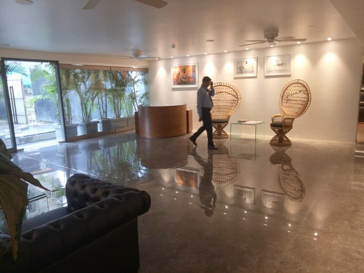 Rustomjee Paramount in Khar West - Photo 6