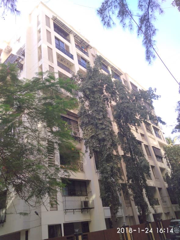 2 Palm Grove for Rent in Santacruz West