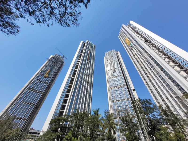 Oberoi Sky City for rent