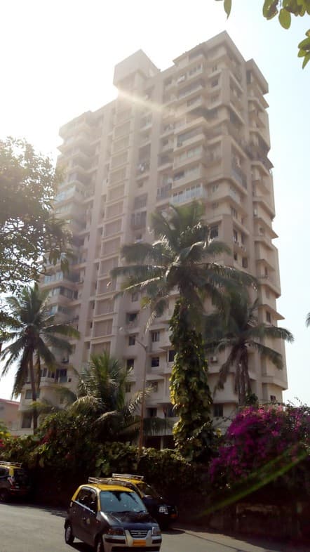 Benhur Apartment in Nepeansea Road - Photo 1