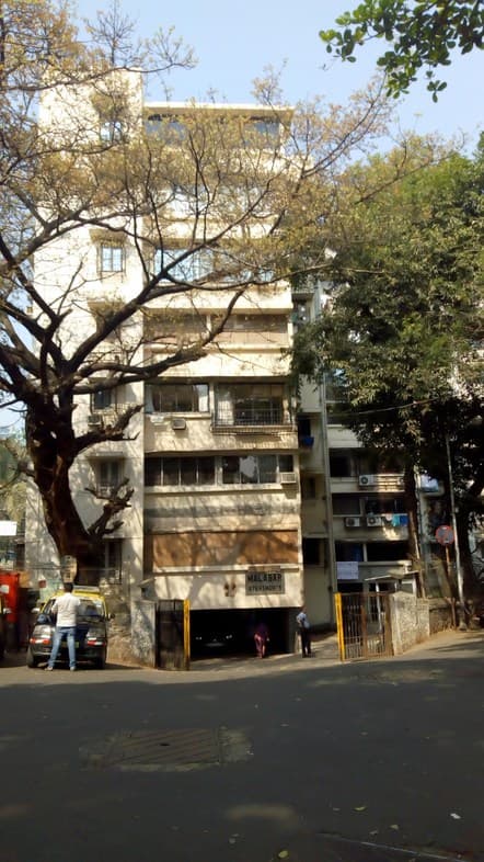 Malabar Apartment in Nepeansea Road - Photo 1