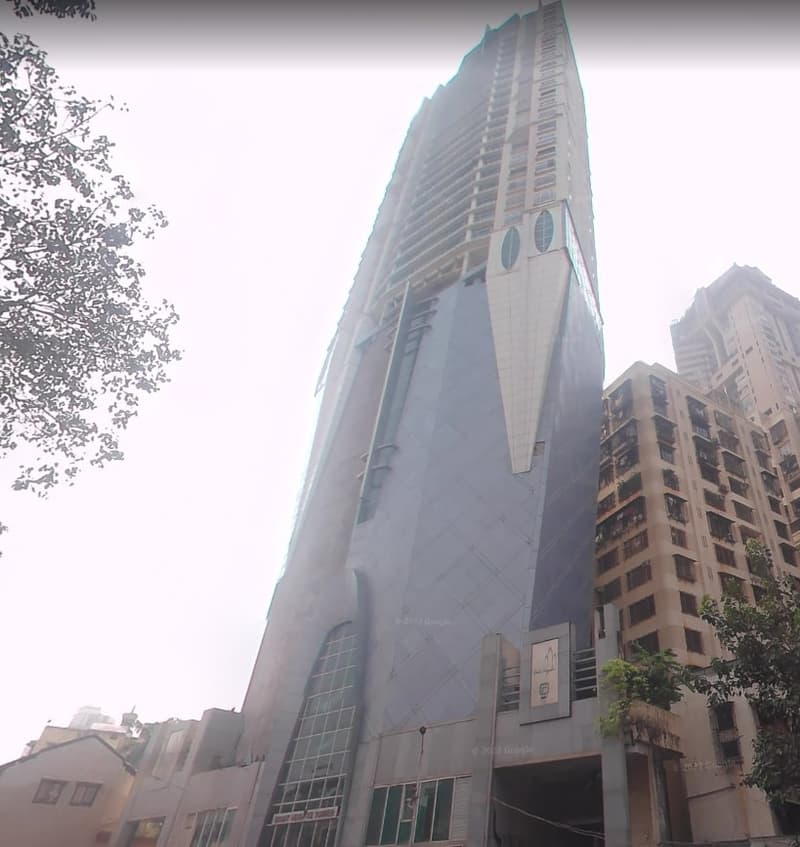 Orbit Heights in Tardeo - Photo 2