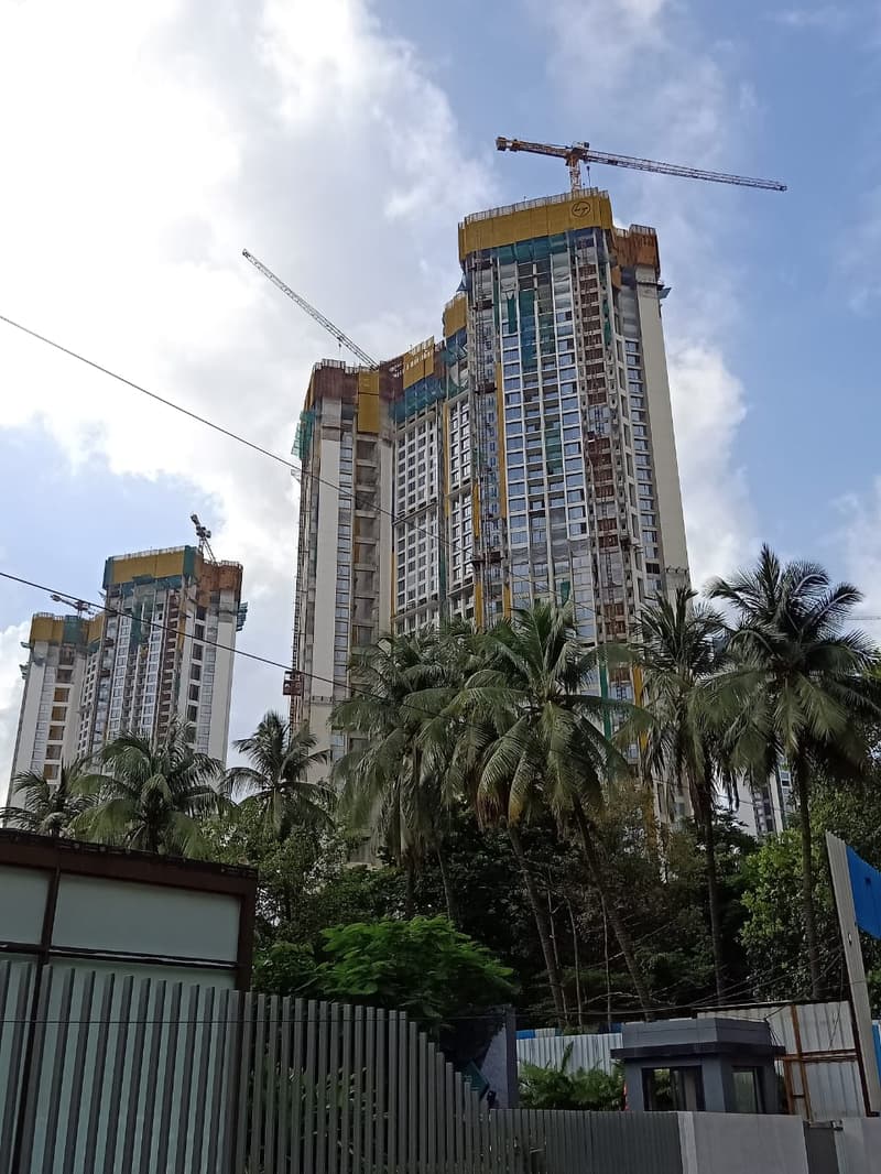 Oberoi Enigma for rent