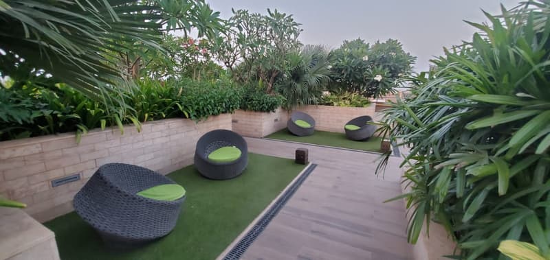 Kalpataru Solitaire in Juhu - Photo 8