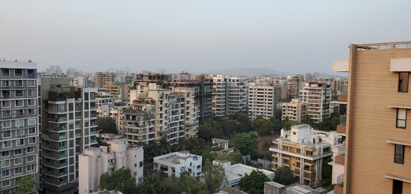 Kalpataru Solitaire in Juhu - Photo 11