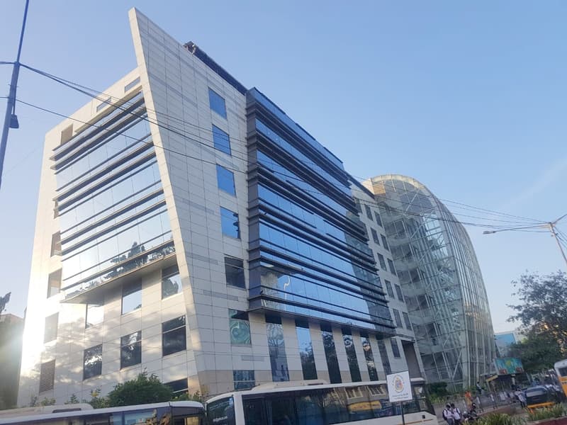 Ackruti Centre Point in Andheri East - Photo 2