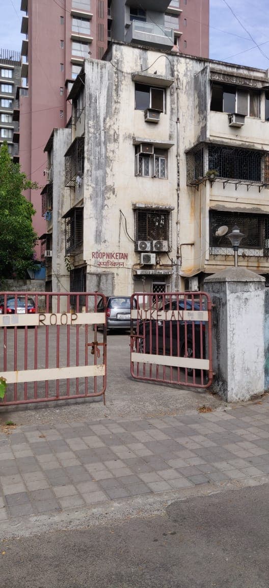 2 Roop Niketan Housing Society for Rent in Bandra West