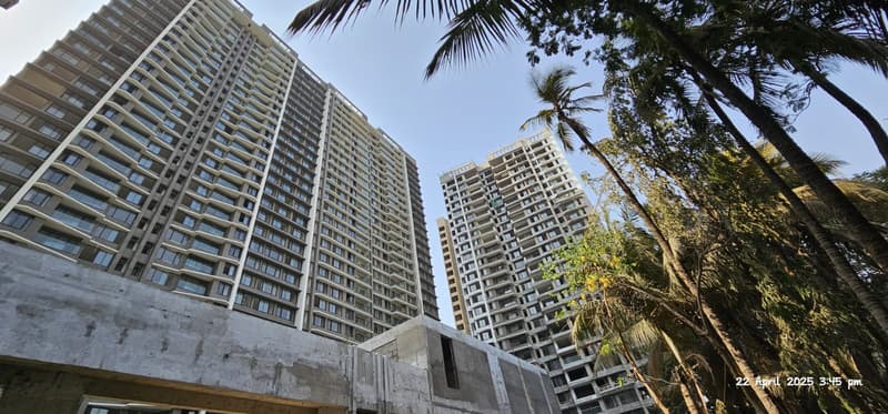 Kalpataru Magnus in Bandra East - Photo 2