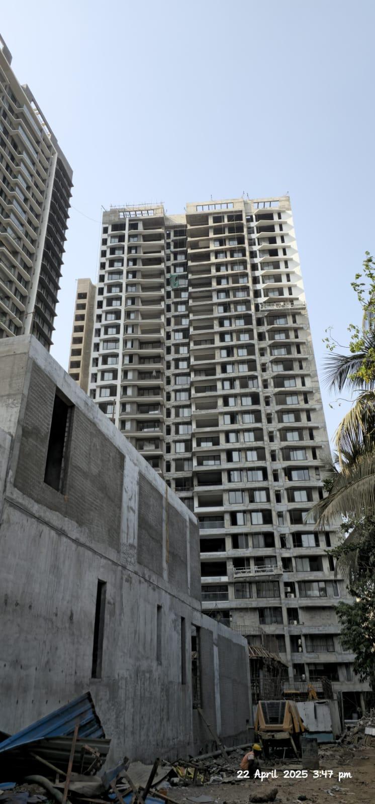 Kalpataru Magnus in Bandra East - Photo 4