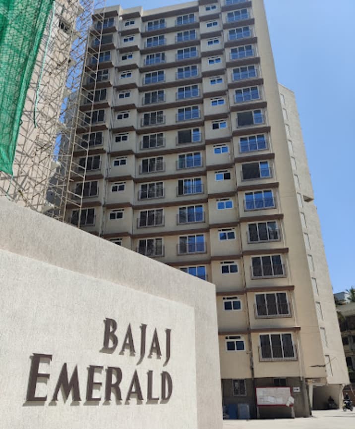 Bajaj Emerald in Andheri East - Photo 2