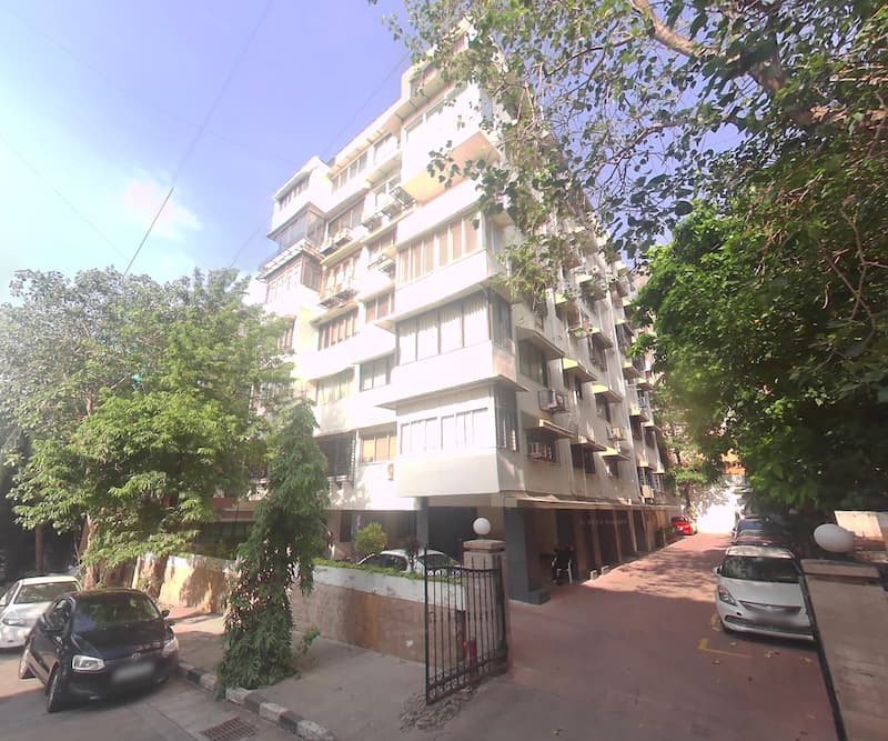 New Pushpa Milan in Worli - Photo 1