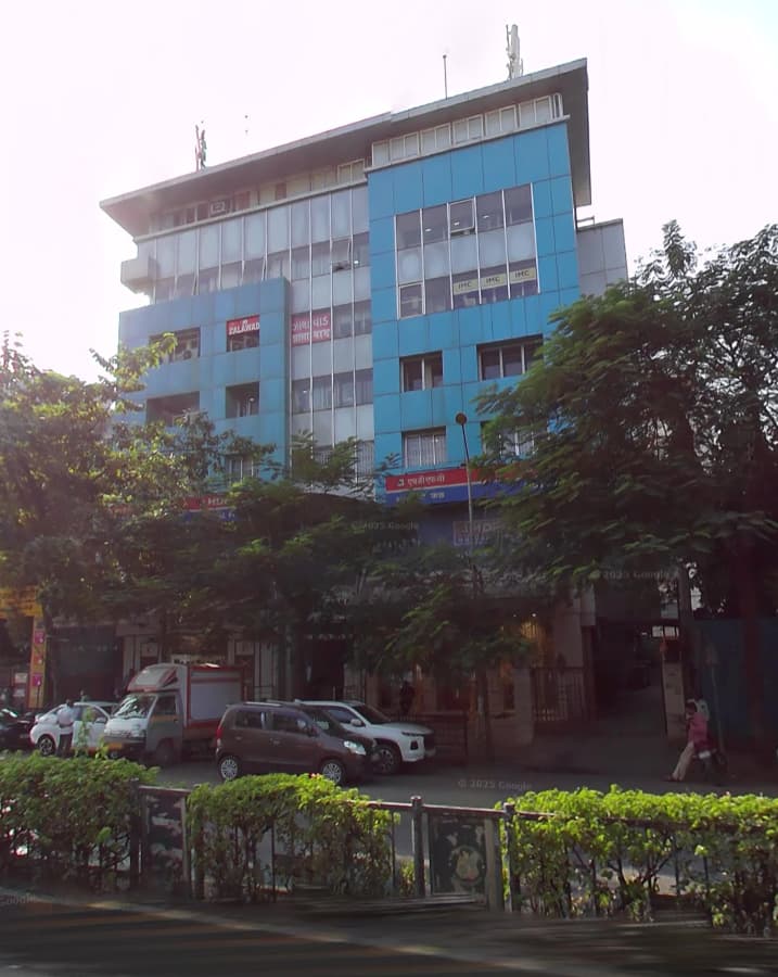 Centre Square in Andheri West - Photo 3