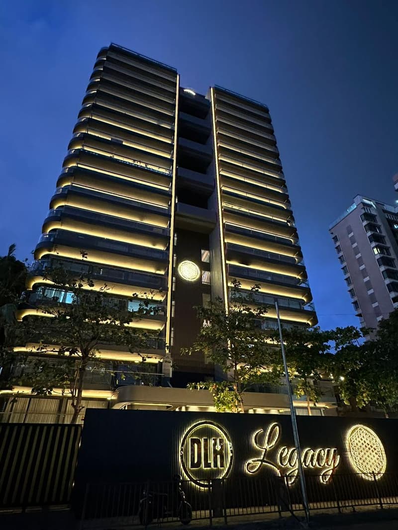 DLH Legacy in Juhu - Photo 3
