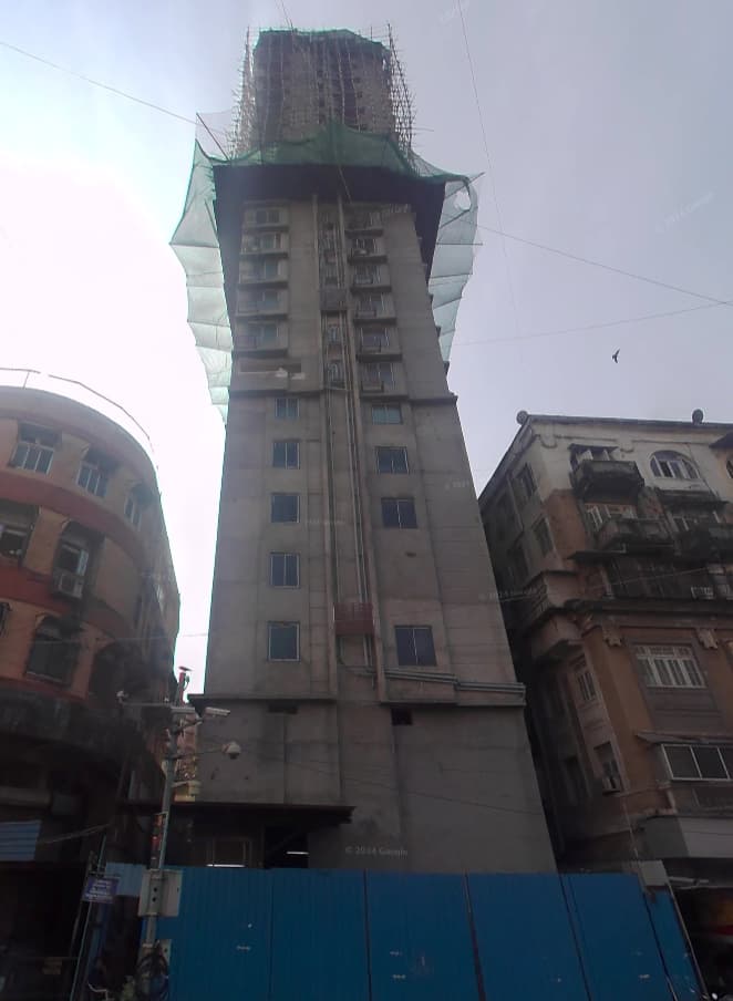 Sea Pearl Building in Girgaon - Photo 3