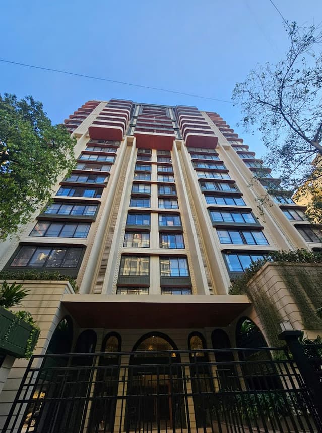 Aum Nirvan in Khar West - Photo 10