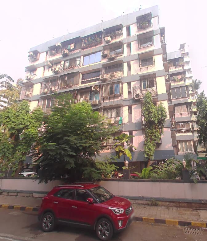Nav Sonarbala in Bandra West - Photo 2