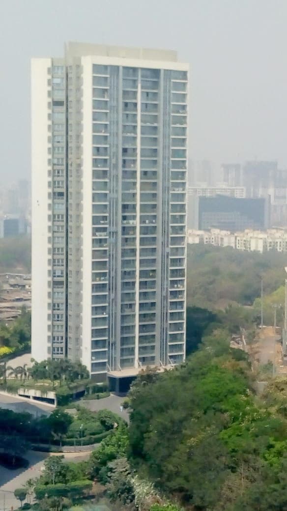 3 Oberoi Splendor Grande for Rent in Andheri East