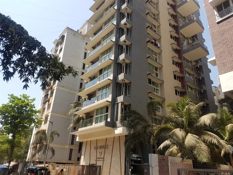 Om Niwas in Juhu - Photo 2