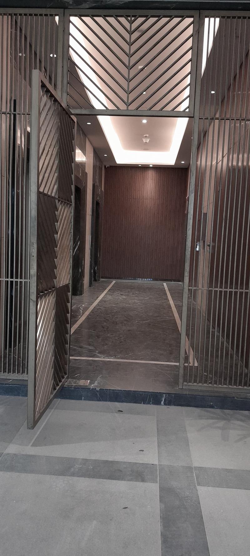 Lodha Raj Infinia in Malad West - Photo 3