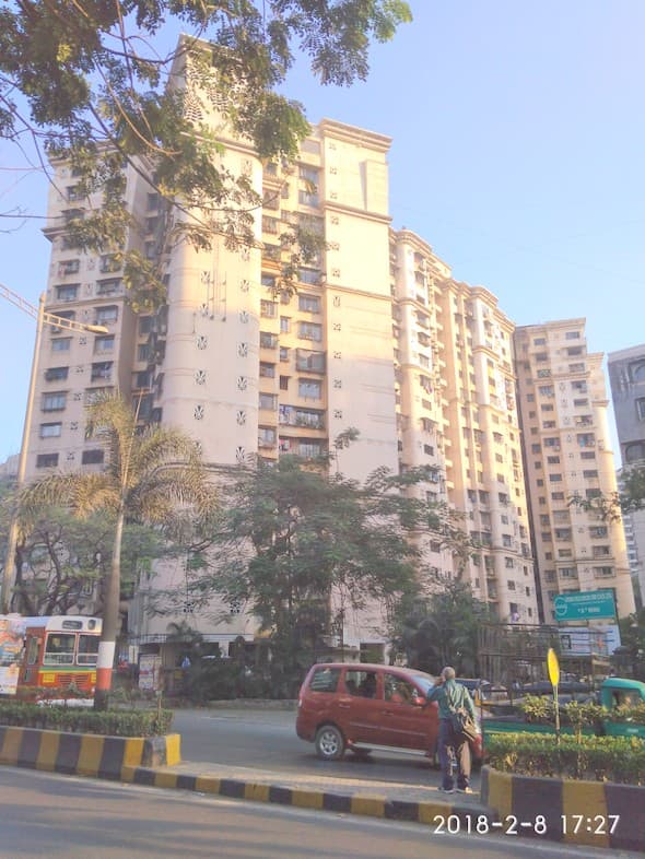 RNA Heights for rent