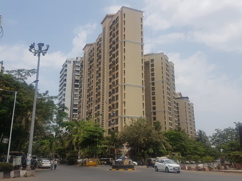 2 Raheja Windermere for Rent in Andheri West